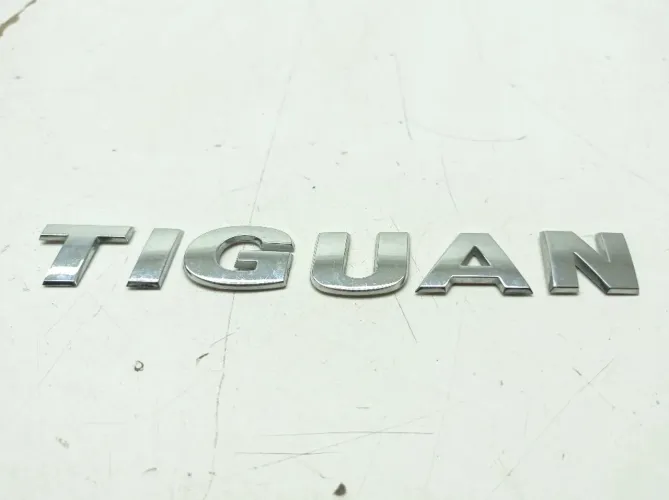 Emblema Tampa Traseira Vw Tiguan Tsi 2.0 2020 2021