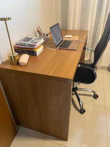 Mesa de escritório - Tok&Stok