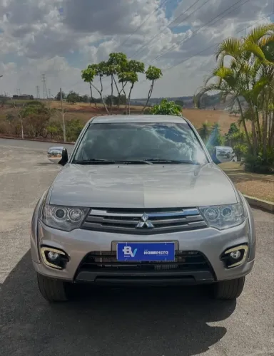 Mitsubishi L200 Triton HPE 3.2 CD TB Int.diesel AUT 2016