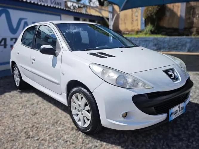 Peugeot 207 XS 1.6 Flex 16V 5P 2010