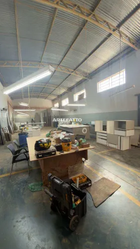 Barracão à venda em Franca, Parque Residencial Nova Franca, 291m²