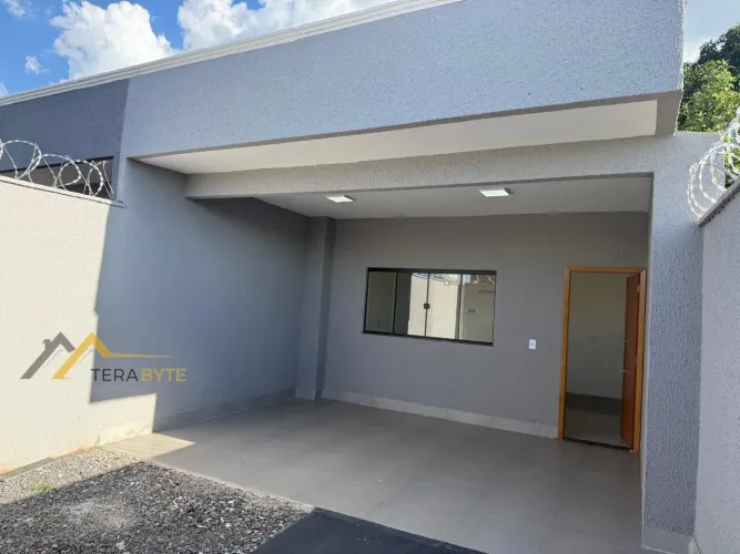 Casa para Venda em Trindade, Setor Palmares, 2 dormitórios, 1 suíte, 2 banheiros, 2 vagas