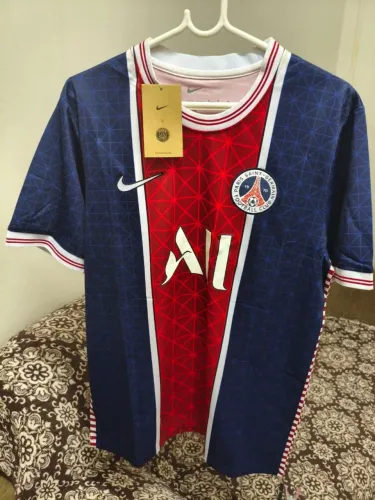 CAMISA PSG EDIÇÃO ESPECIAL TAMANHOS (M,G) NÃO RESPONDO CHAT,SOMENTE WHATSAPP *