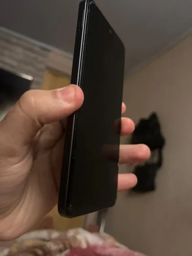 Vende se realme c75
