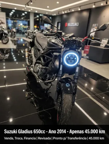 Moto impecável