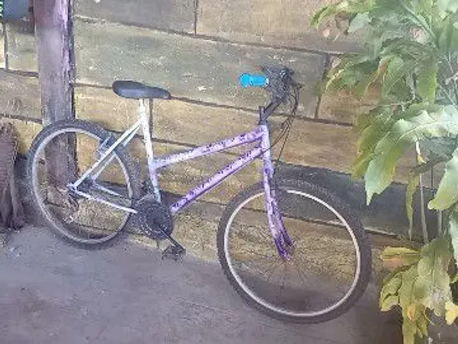 Bicicleta Caloi aro 26 18 marchas feminina 