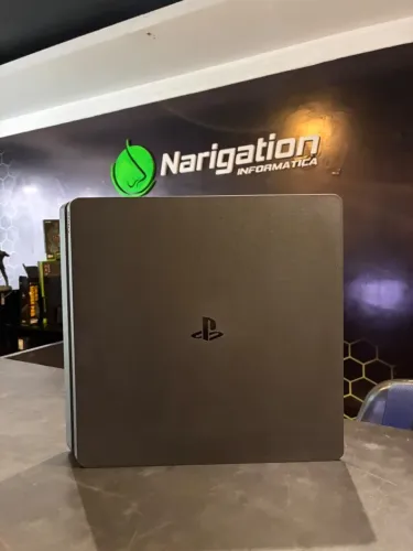 PlayStation 4 Slim (PS4 Slim) - Sony