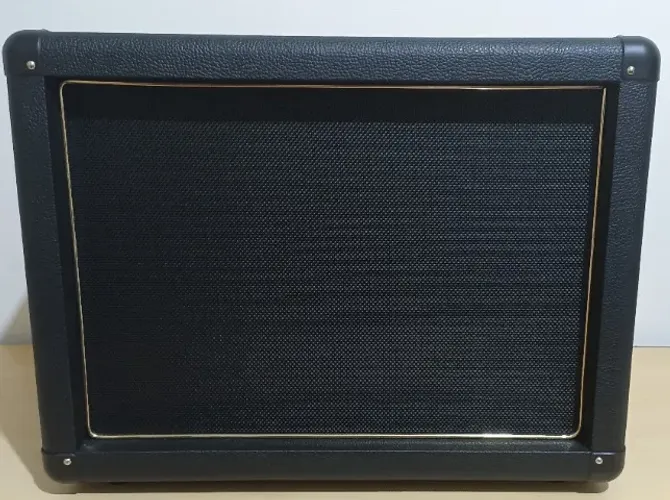 Caixa gabinete para guitarra 1x12 Celestion FRFR F12M-150 8ohms