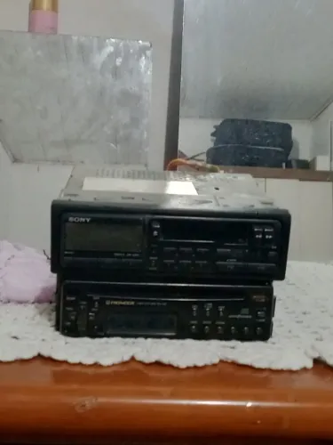 Rádio toca fita