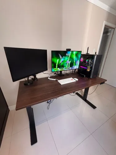  Mesa com Regulagem de Altura GenioDesk PRO