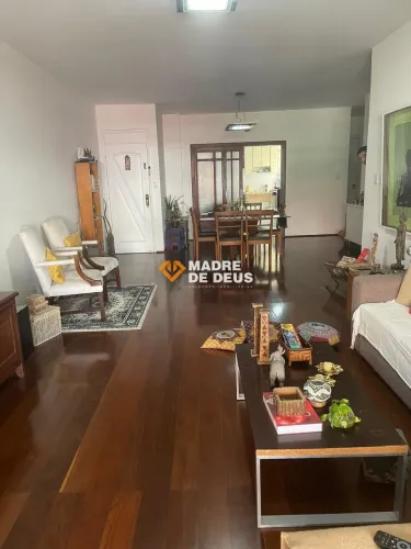 Excelente Apartamento no Melhor do Meireles | Totalmente Reformado | 5 Suítes e 3 Varandas