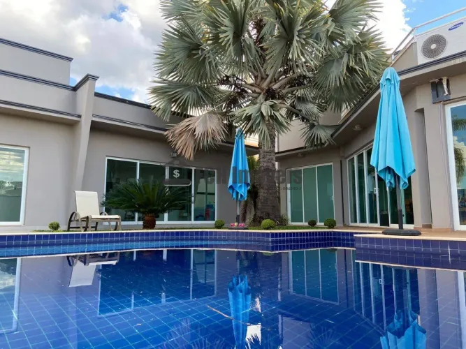 Casa no Condomínio Flora Ville em Boituva
