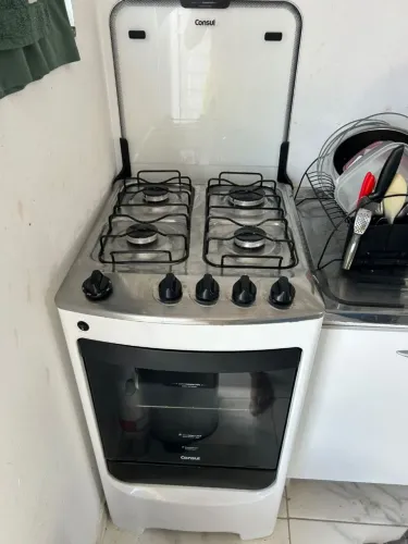 Fogão Consul 4  Branco com Acendimento automático .