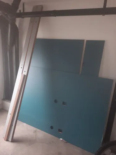 Vendo itens painel de TV 100reais