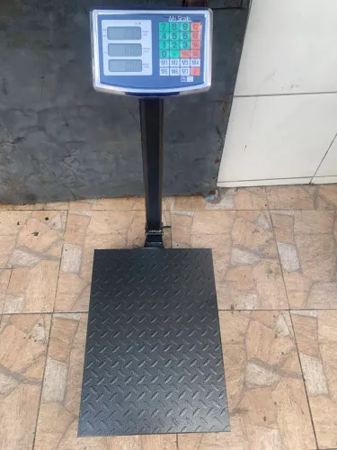 Balança Digital até 300kg garantia e bateria