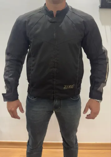 Vendo Jaqueta motoqueiro X11
