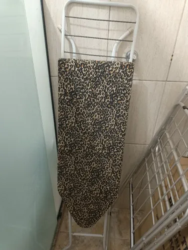 Tábua de passar roupas 96 cm X 34 cm