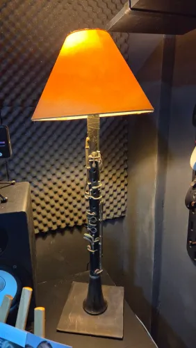 Abajour de clarinete retrô