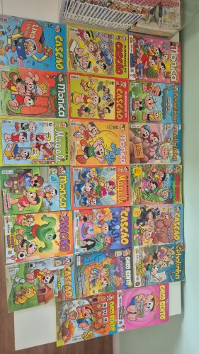 Kit com 40 gibis Turma da Mônica