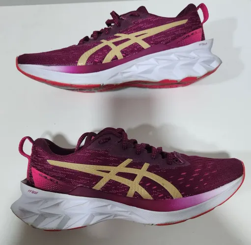 Tênis Asics Novablast 2 - Tamanho 37 - Vinho/Rosa - Original - Academia - Corrida - Top