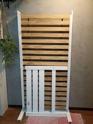 Cama de solteiro Tok Stock Branca