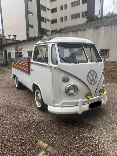 Volkswagen Kombi Standard/ Luxo/ Serie Prata 1976