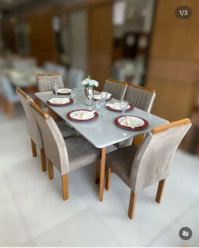 Mesa de jantar MUITO NOVA
