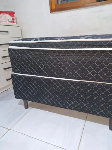 Colchão + Box Solteiro Gazin Pérola Negra - Excelente Estado