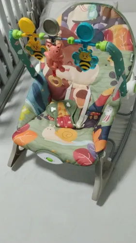 Cadeira de balanço para bebê