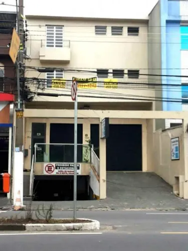 Sala Comercial à Venda em Avenida Principal com Vaga e Acesso à Via Anchieta