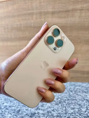 Iphone 16 pro Desert titanium 
