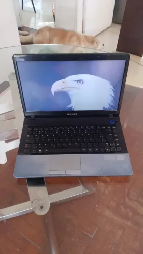 ? Notebook Samsung NP300E4A | Intel Core i5 · 8GB RAM · SSD 128gb + HD 1TB(Bateria 1h30m)