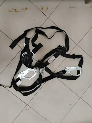 Cinto de segurança nas alturas