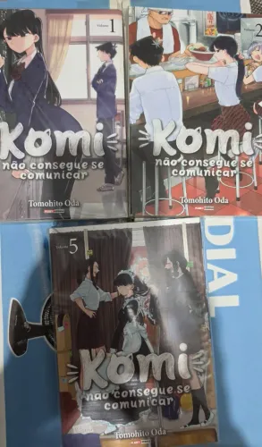 mangás desapego komi não consegue se comunicar volumes 1, 2 e 5