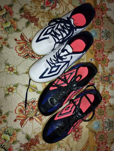 Calçado umbro futsal original
