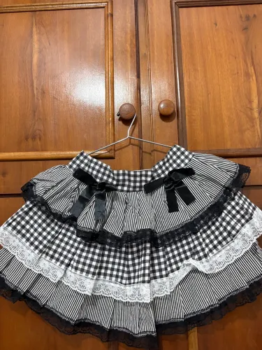 Saia festa junina preto e branco