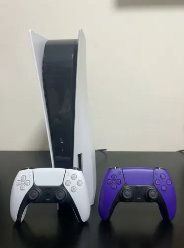 Vendo PlayStation 5 Fat + 2 Controles