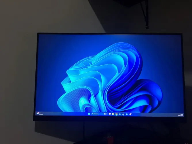 Monitor LG Ultragear 24" FHD 144HZ