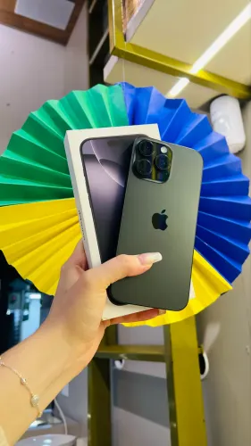 IPHONE 16 PRO MAX 256GB COM CAIXA E GARANTIA APPLE 