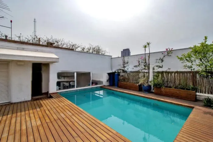 Cobertura Duplex Exclusiva de 410 m² com Piscina e 4 Suítes na Vila Nova Conceição
