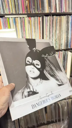 LP Vinil Ariana Grande - Dangerous Woman (Novissimo)
