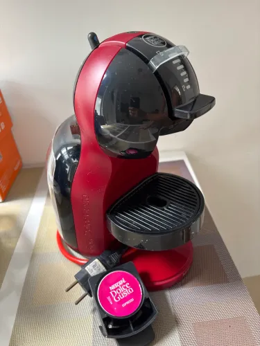 Cafeteira NESCAFÉ Dolce Gusto Mini Me