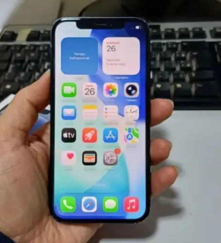 iPhone 12 