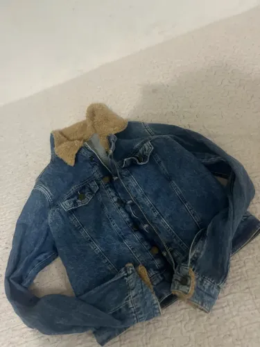 vendo jaqueta jeans com pelinho