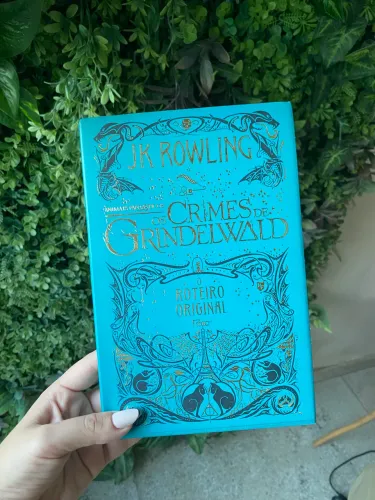 OS CRIMES DE GRINDEWALD