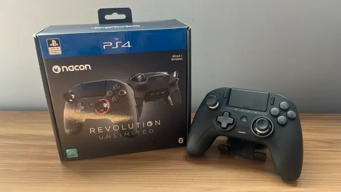 Controle Nacon Revolution