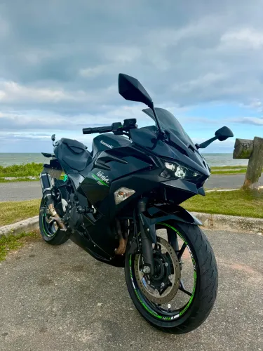 Oportunidade!! Kawasaki ninja 500 2025