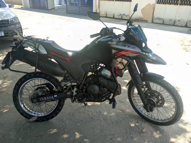 Yamaha XTZ 250 Lander Connected 2025