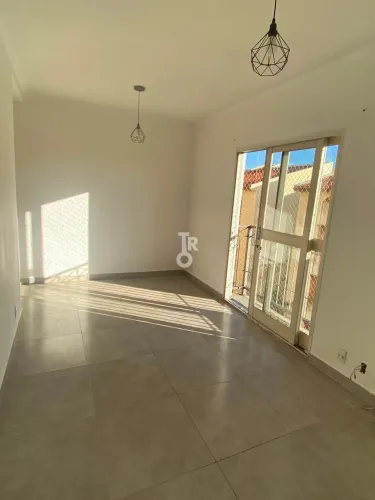 APARTAMENTO COM 02 QUARTOS À VENDA NO CONDOMÍNIO AMÉRICA LATINA - PORTAL DAS AMÉRICAS - EM