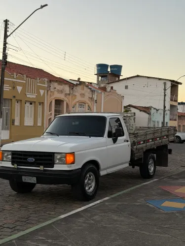 Ford F-1000 S. S. Diesel / S.s. Diesel Turbo 1995